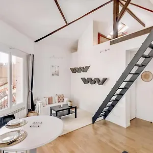 Grand Volume Sis A Proche Pte Versailles Appartement Montrouge